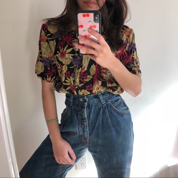 FINAL PRICE DROP Vintage Tropical Paradise Top - Picture 5 of 7
